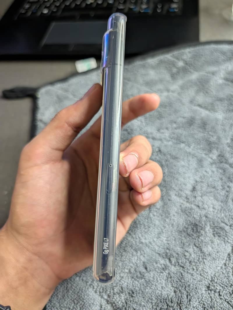 Google Pixel 7 4