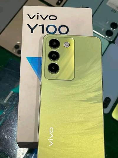 Vivo Y100 8+256 GB PTA Approved ha new condition