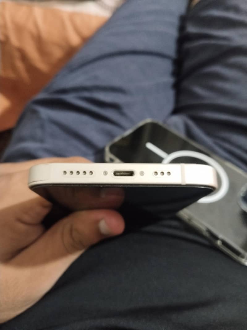 Apple iPhone 13 3