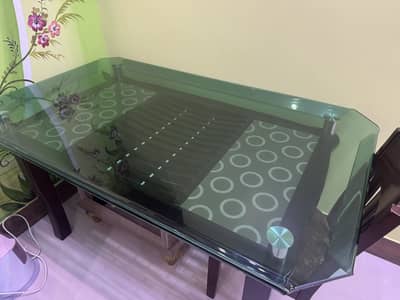 Dining table for sale