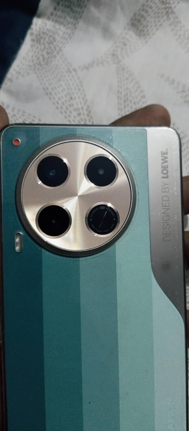 Tecno CAMON 30 0