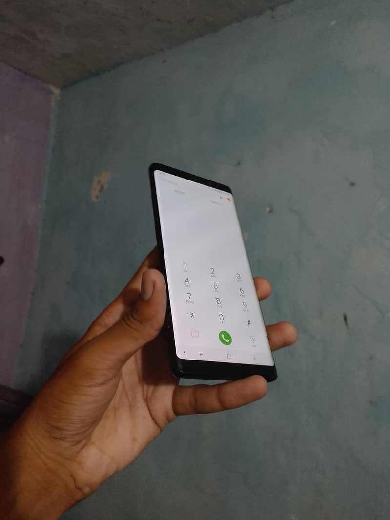 Samsung Mobile Note 8 2