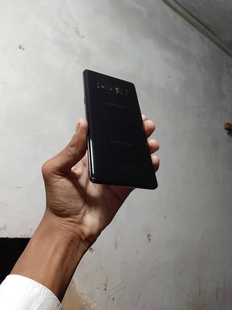 Samsung Mobile Note 8 3