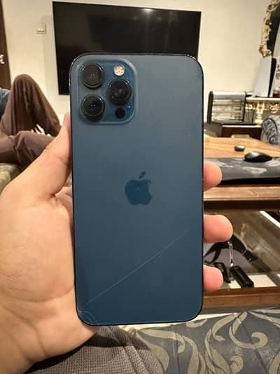 Apple iPhone 12 Pro Max 10/10 condition 128gb 76% battery health.