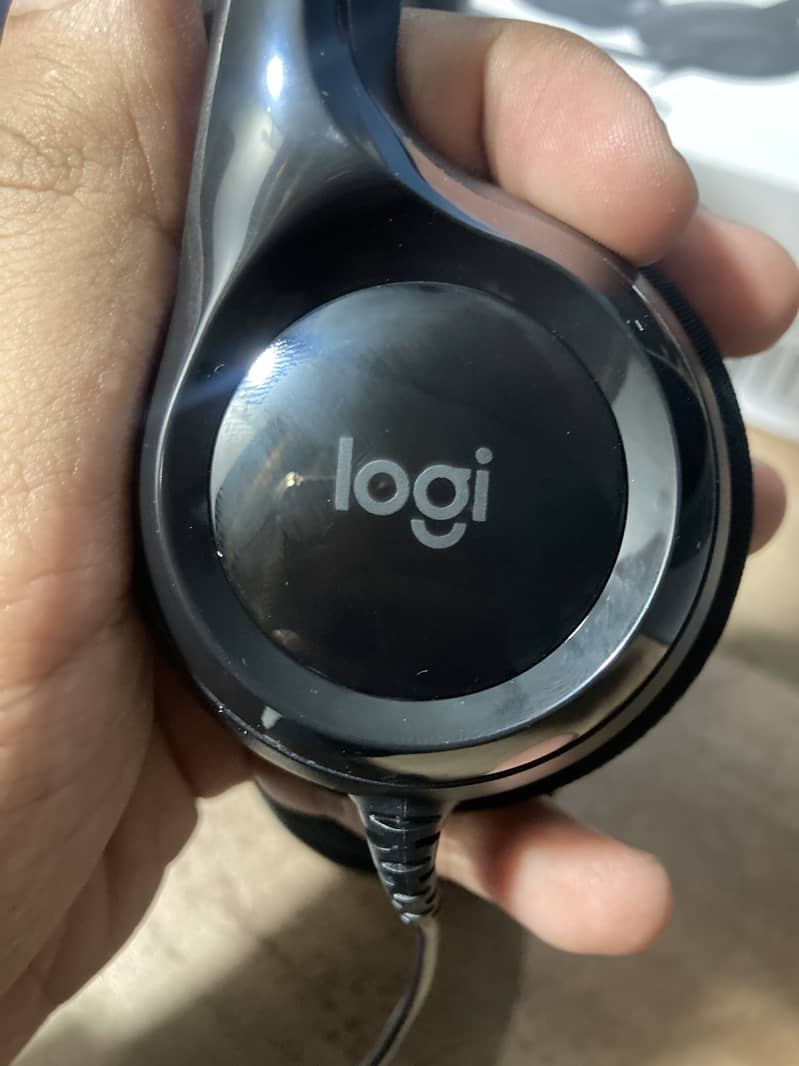 Logitech headset H390 1