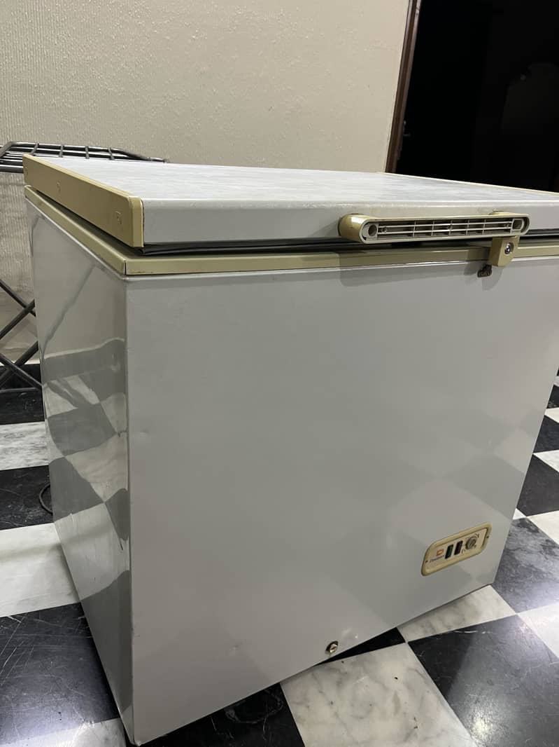 Dawlance freezer 2