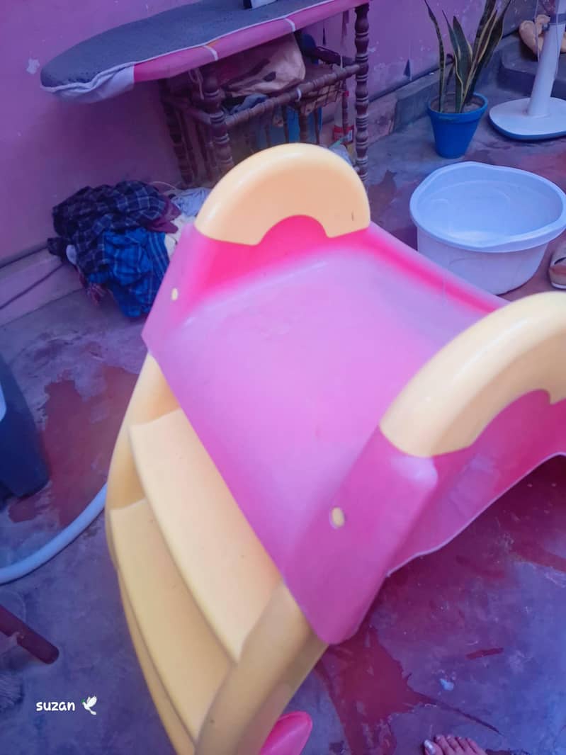 3 steps big slide 1