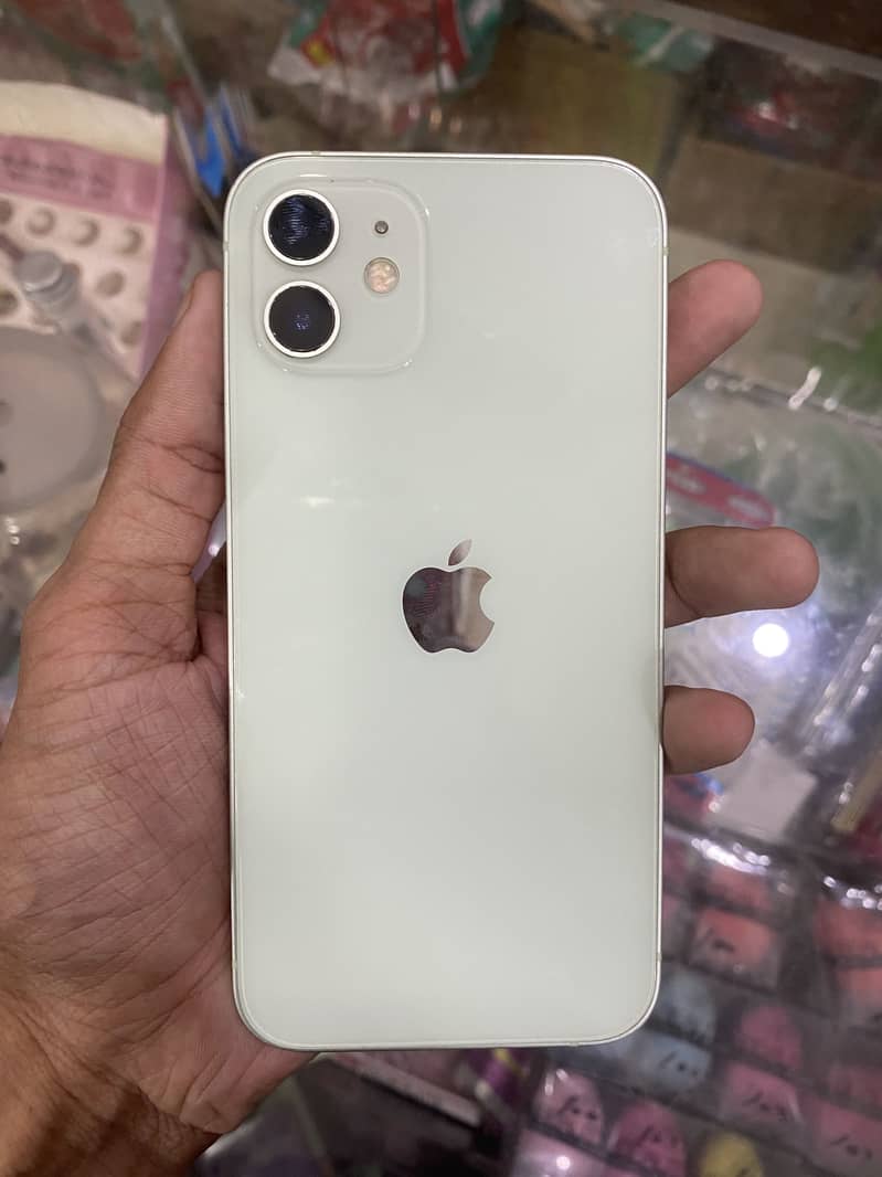Apple iPhone 12 0