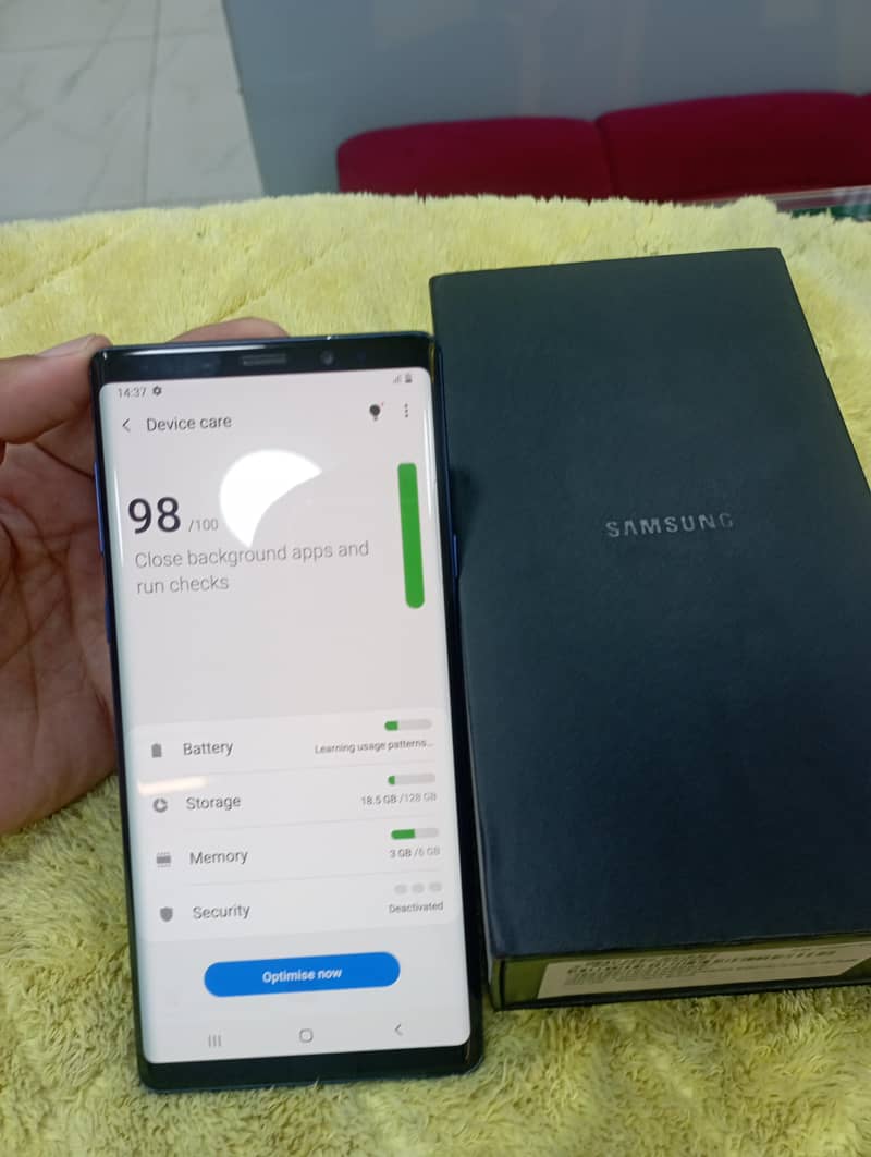Samsung Mobile Note 9 1