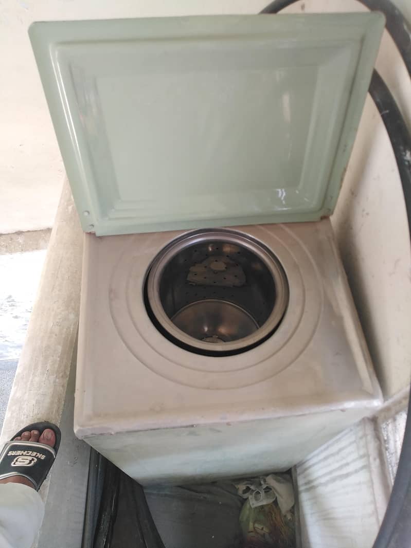 wasing machine and spiner 1