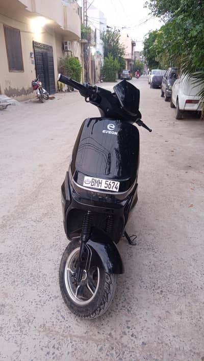 Eveon N7 MAX Warranty | Used Only 20 Days | Price is Negotiable
