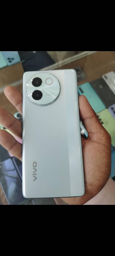 Vivo V30 SE