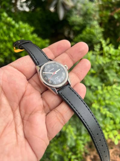 Seiko Genuine Hand Winding Watch