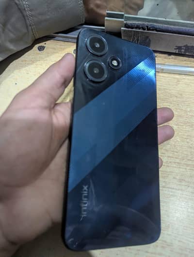 Infinix Hot 30 Play