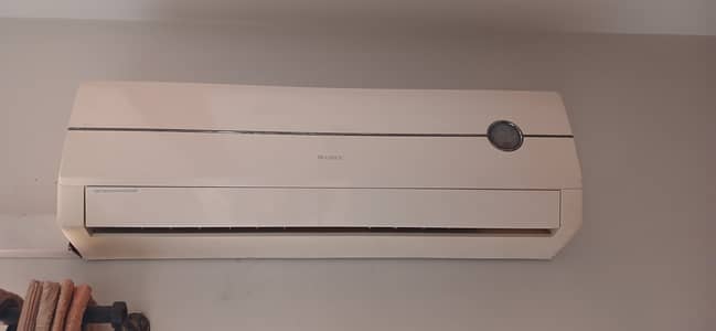 Gree Non Inverter 1 Ton Split AC