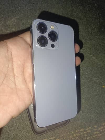 Apple iPhone 13 Pro