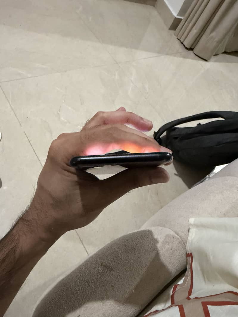 Apple iPhone 7 Plus 1