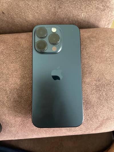 Apple iPhone 15 Pro