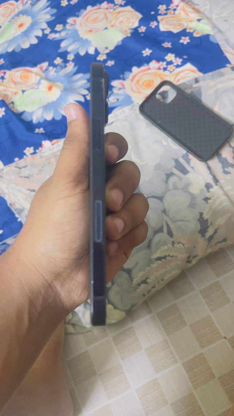 Apple iPhone 14 plus 5