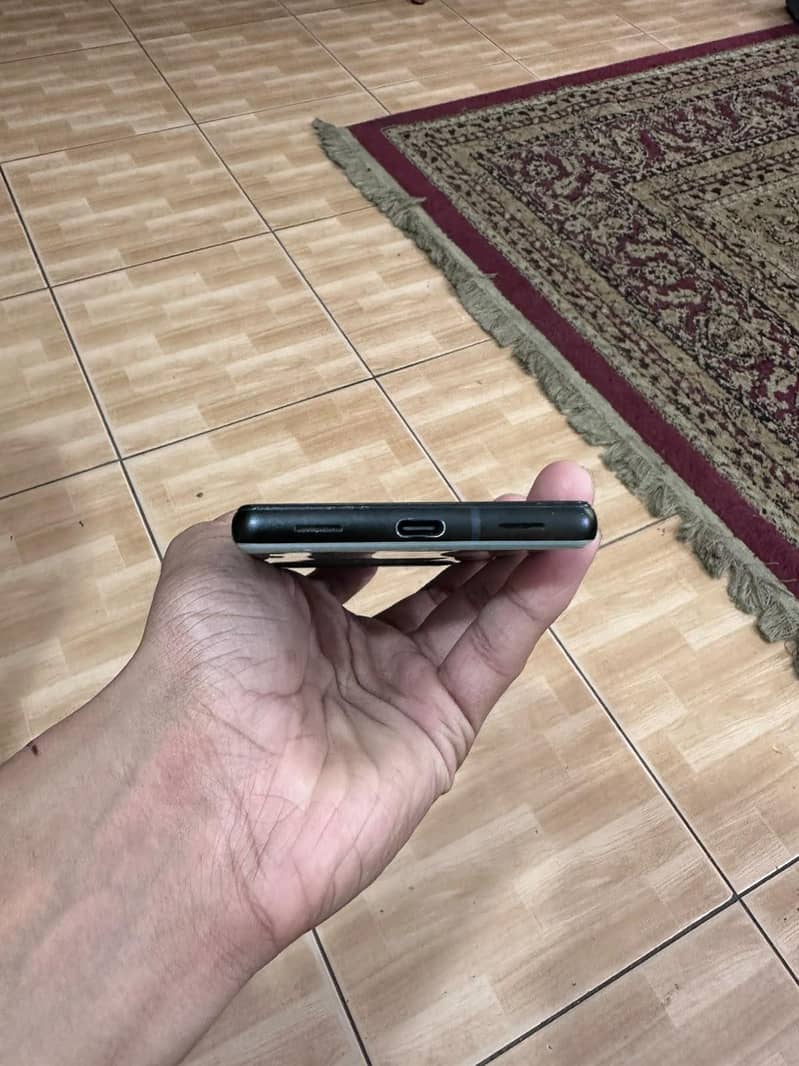 Google Pixel 6a 4