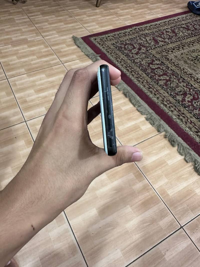 Google Pixel 6a 5