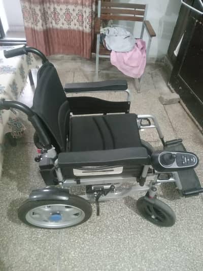 Electric Wheelchair