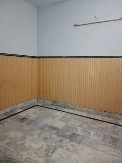 Ground floor for rent