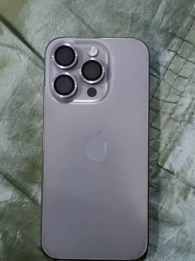 Apple iPhone 15 Pro