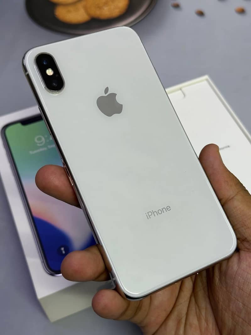 Apple iPhone X 2