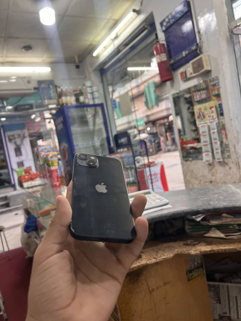 Apple iPhone 13 sim time remaining 0