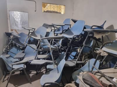 Boss student study chairs