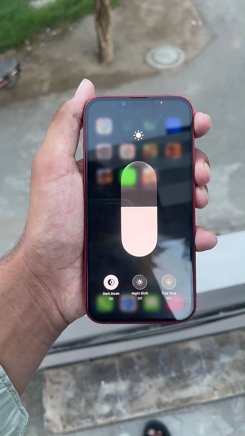 Apple iPhone 13 1