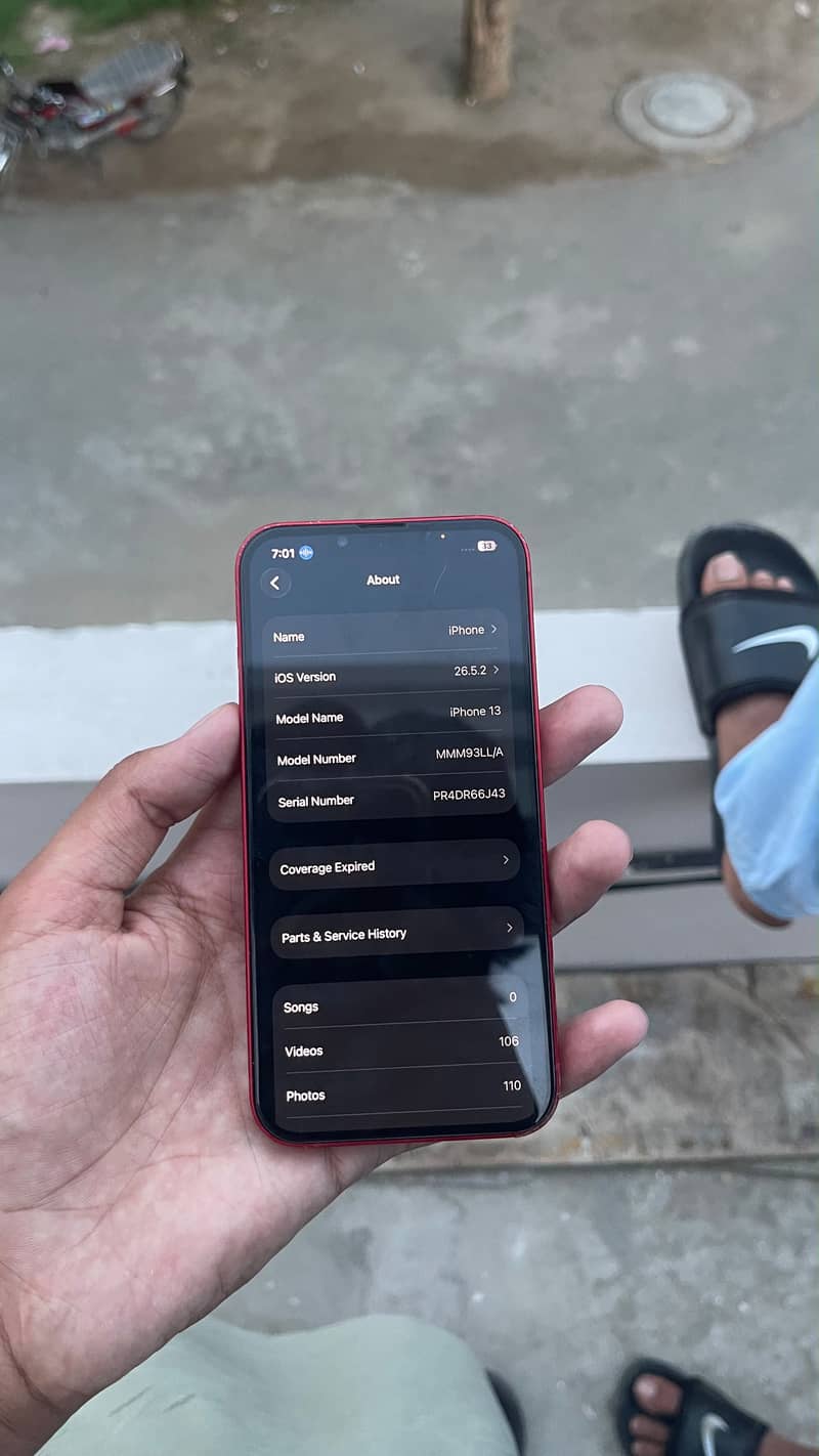 Apple iPhone 13 5