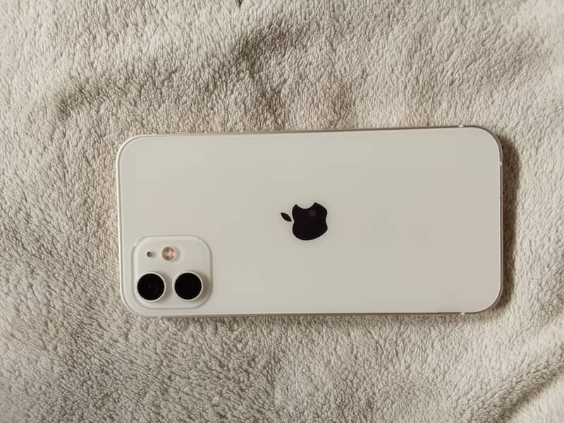 Apple iPhone 12 0