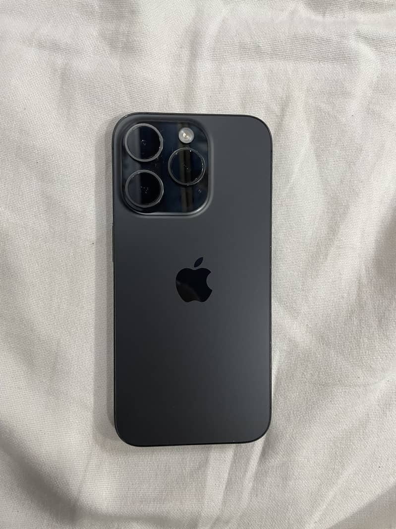 Apple iPhone 15 Pro 8