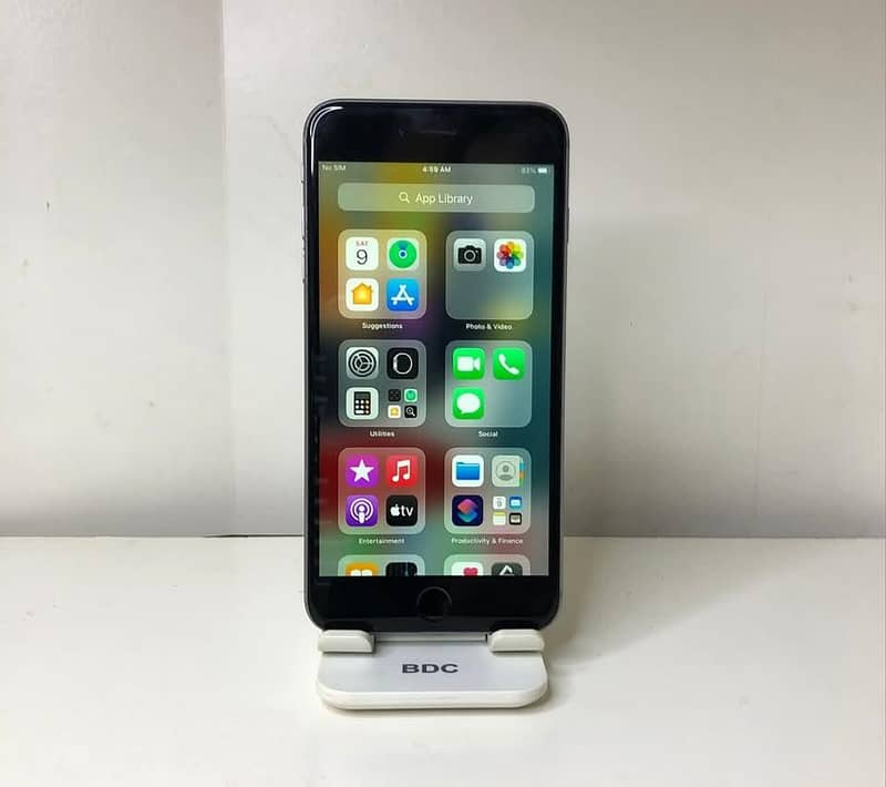 Apple iPhone 6S Plus 4