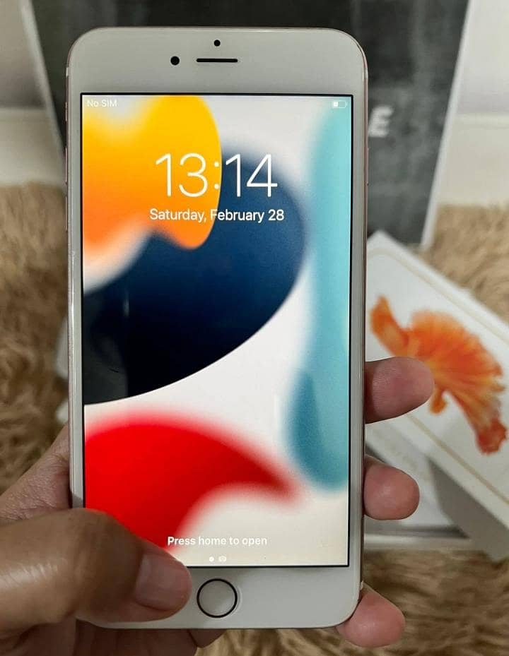 Apple iPhone 6S Plus 2