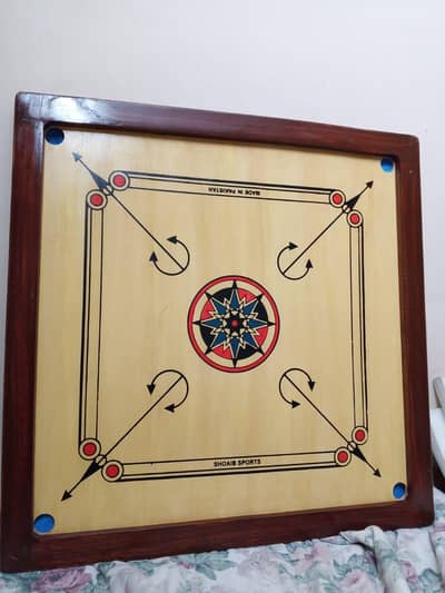 carrom board