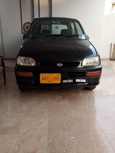 Daihatsu Cuore 2003