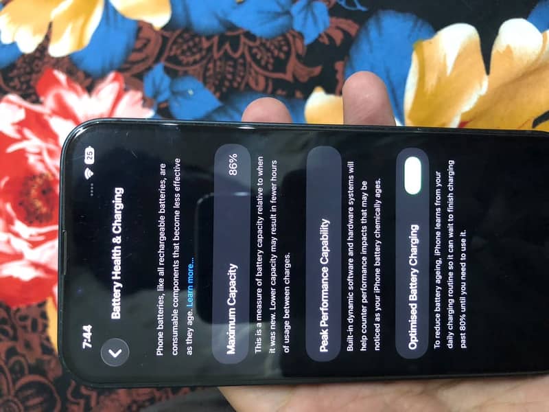 Apple iPhone 14 4