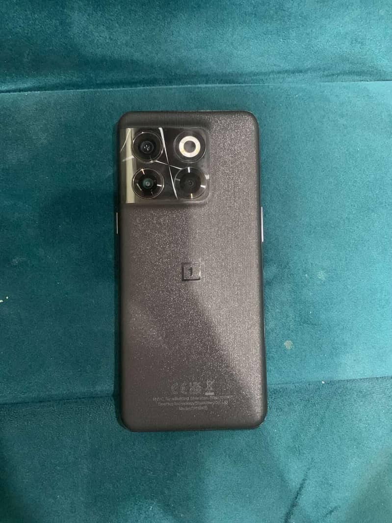 One Plus 10T 3