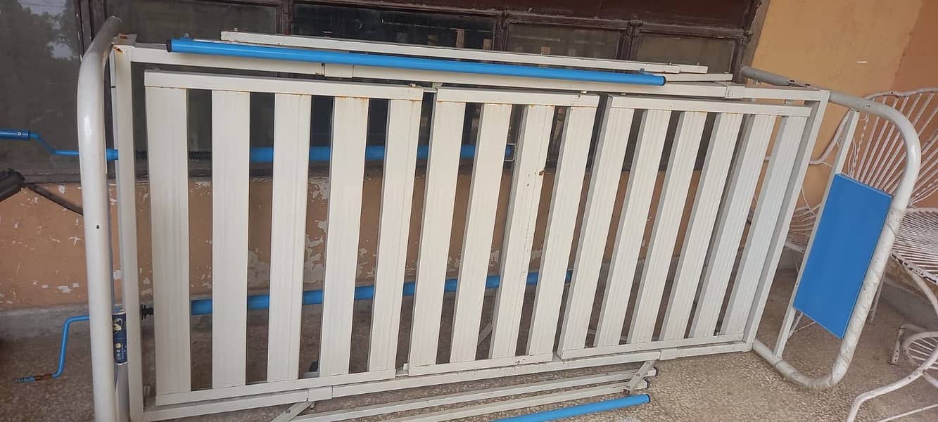 Single Iron Bed 1