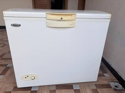 Waves Freezer