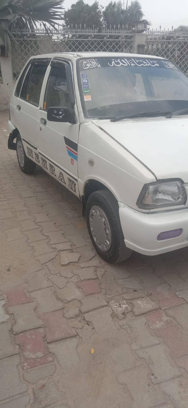 Suzuki mehran 11