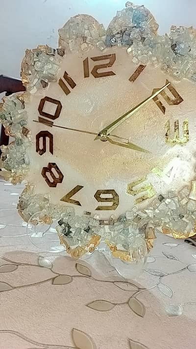 Handmade Premium Resin Wall Clock – 14 Inch | Unique Crystal Art Decor