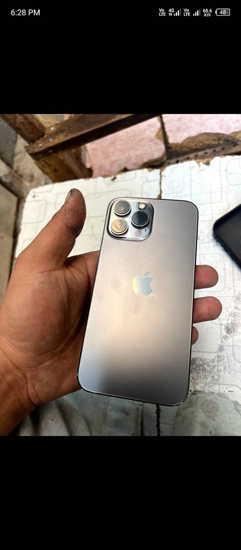 Apple iPhone 13 Pro Max 3