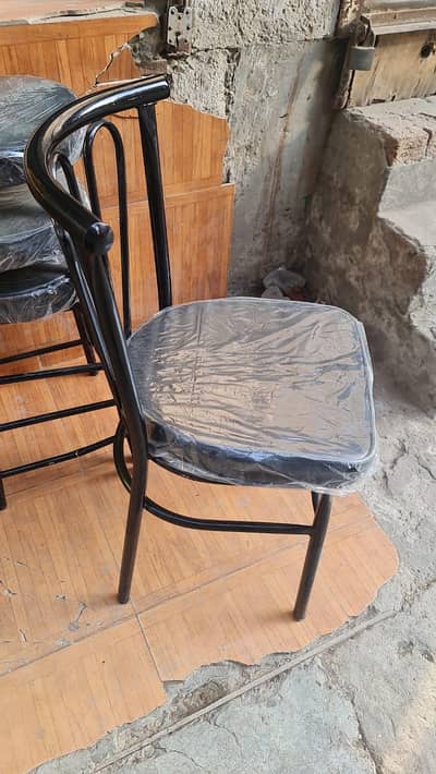 restaurant chairs Hain table or chairs k 4 set mil jay gy same color m