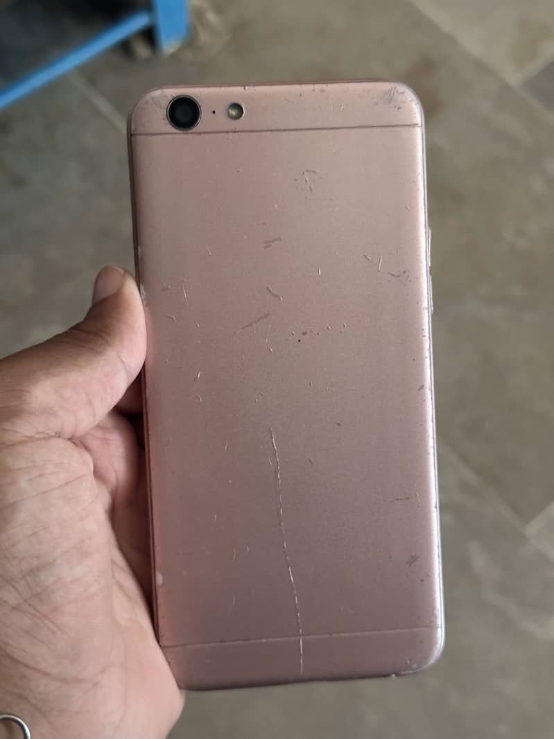 OPPO A57 0