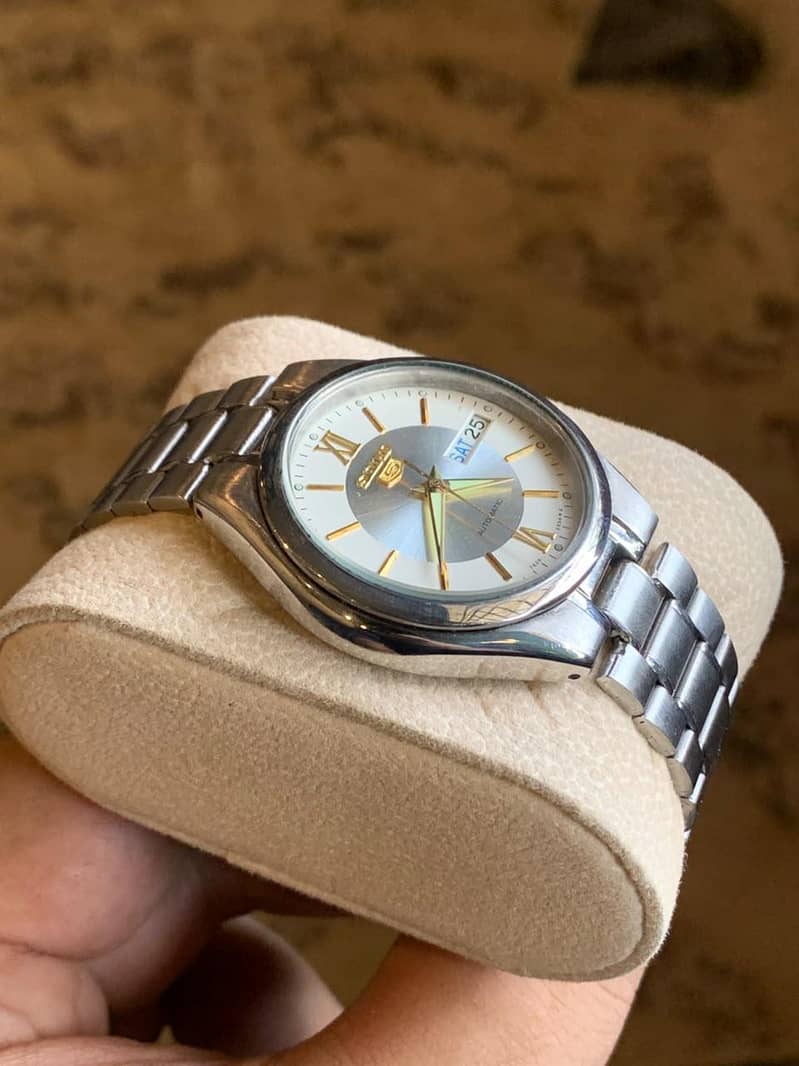 Seiko 5 Automatic 1