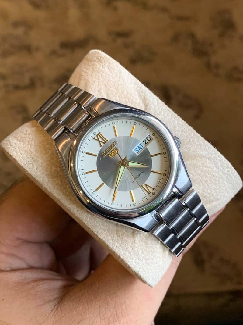 Seiko 5 Automatic 6